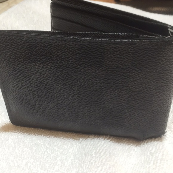 Used Lv wallet - Picture 4 of 4